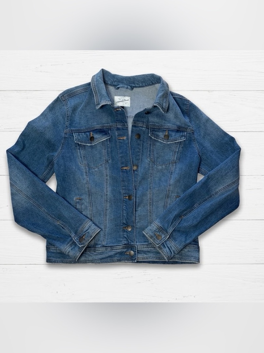 Universal Thread Womens Medium Denim Trucker Jacket Classic Blue Jean Wash M